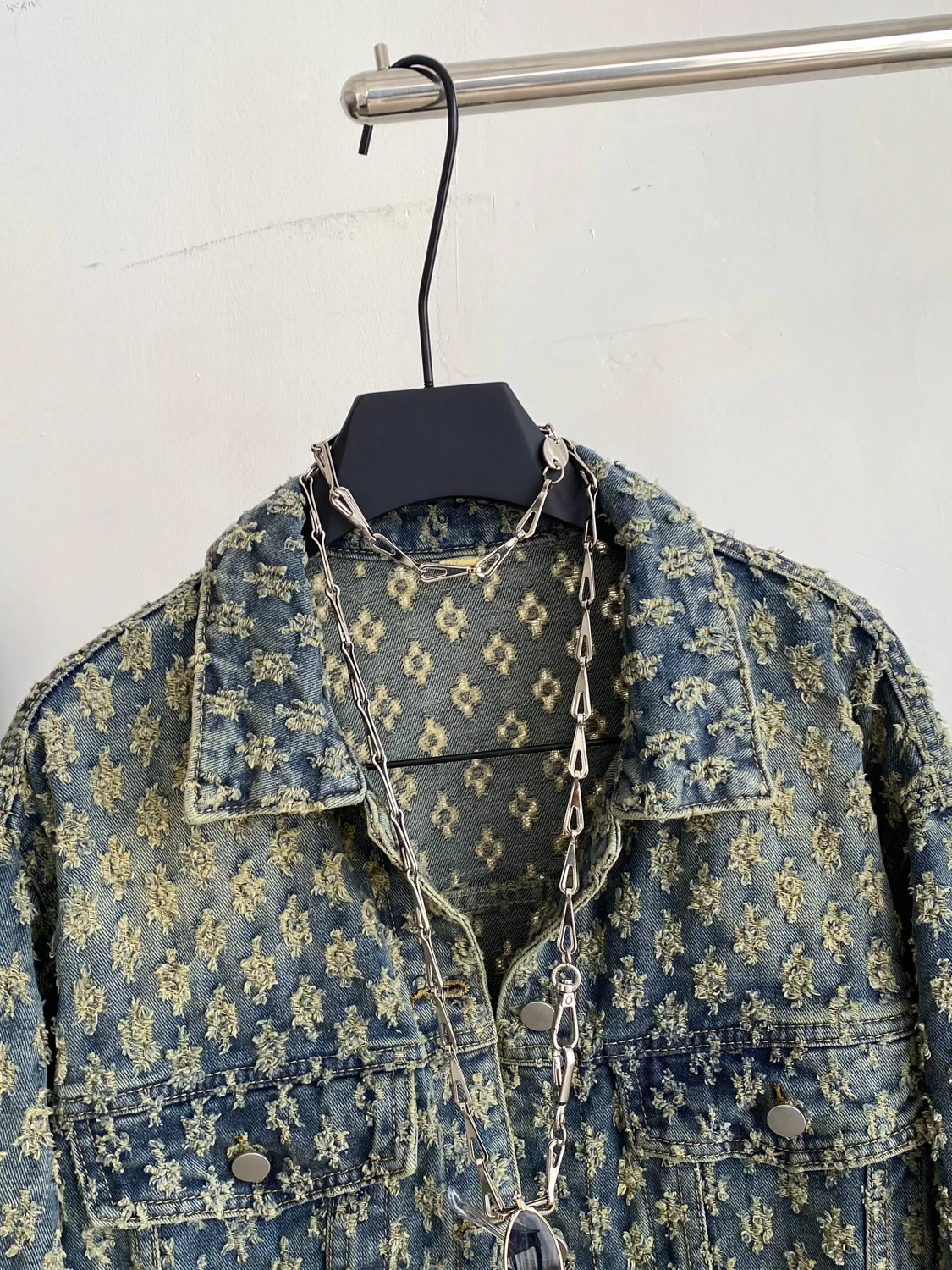 

Faionable ретро корейский джинсовый джинсовый джинсовый джинсовый топ с вышивкой, женский свободный повседневный топ для похудения на осень 2024, повседневный Sle