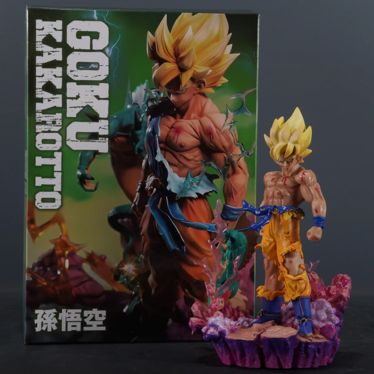 

15cmDragon Ball Z SSJ Goku Battle Damaged Resin Statue Super Saiyan VS Shenlong Diorama with Energy Blast Effect & Light Base GK