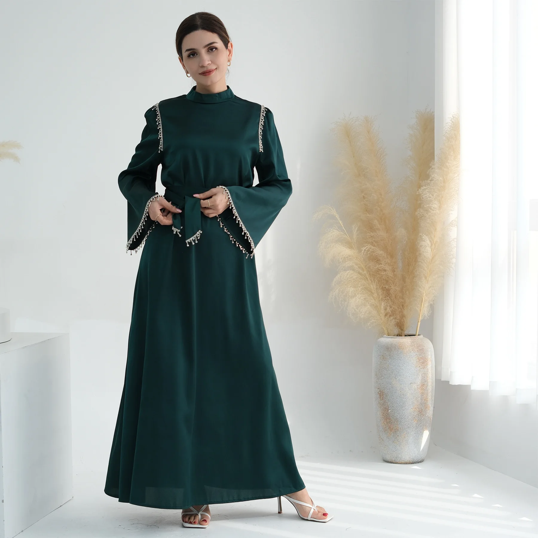 

Dubai Satin Abaya Eid Mubarak Muslim Women Diamonds Party Dress Ramadan Turkey Kaftan Islam Clothing Saudi Arabic Robe Jalabiya