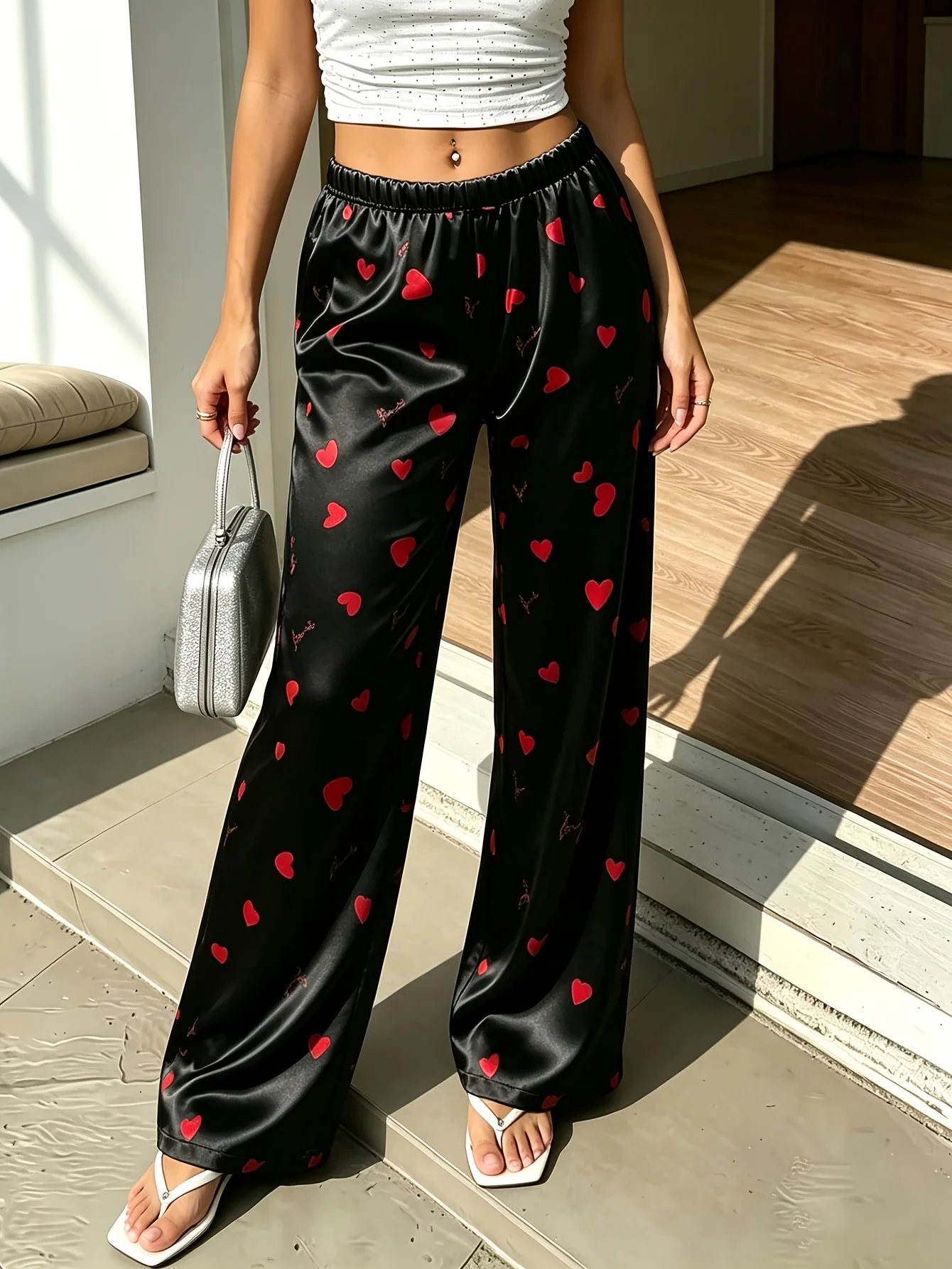 New Style 1-Piece Romantic Women's Black Heart-Patterned Satin Pants with Random Prints, Versatile for Wearing Outside, Summer Thin Straight-Leg Pants, Loose-Fitting Slimming Long Pants, Suitable for Everyday Shopping