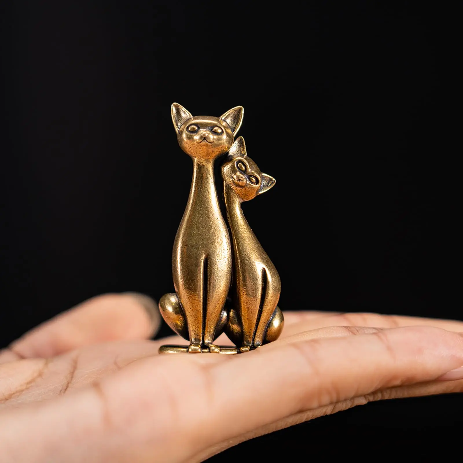 زوجين القط زخرفة خمر النحاس النحت قطعة فنية متشابكة المحبة القطط الفني للمنزل مكتب القط تمثال ديكور المنزل