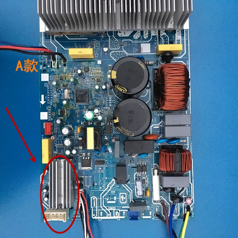 For Midea Air Conditioning External Unit Main Board KFR-35W/BP3N1- (RX62T+41560) D.13.WP2-1 Used