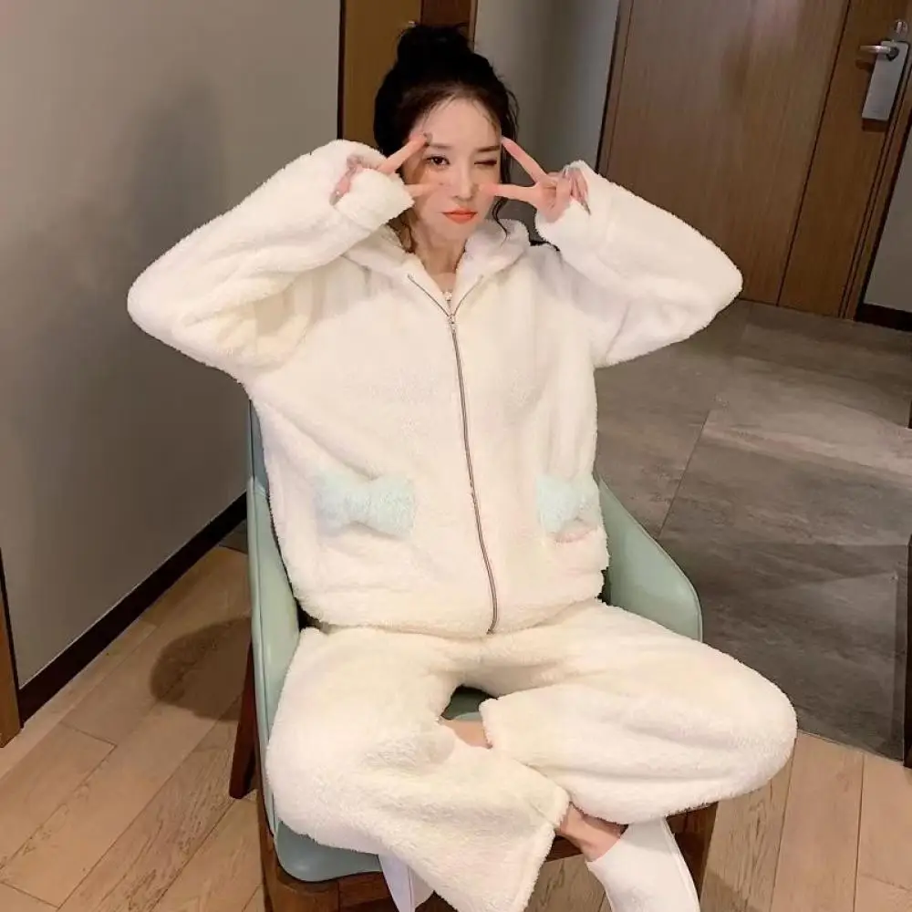 Cartoon Cinnamoroll Winter Plüsch Pyjamas Set Korallen Fleece frauen Lange Ärmeln Mit Kapuze Flanell Dicke Nette Warme Homeclothes Anzug