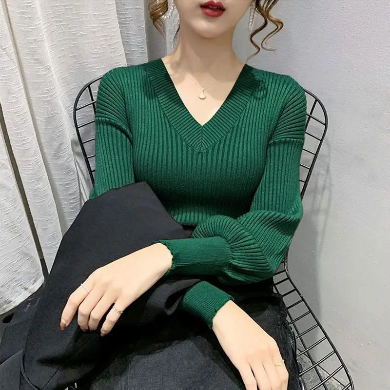 Autumn Winter Trend Women\'s Clothing Solid Color V-Neck Knitted Pullovers All-match Fashion Long Sleeve Slim Sweaters for Female