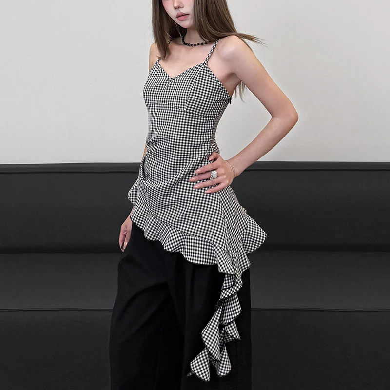 Coréen noir blanc Plaid Camisole haut femmes 2025 été volants ourlet col en V débardeurs femme dos nu Streetwear gilet femme