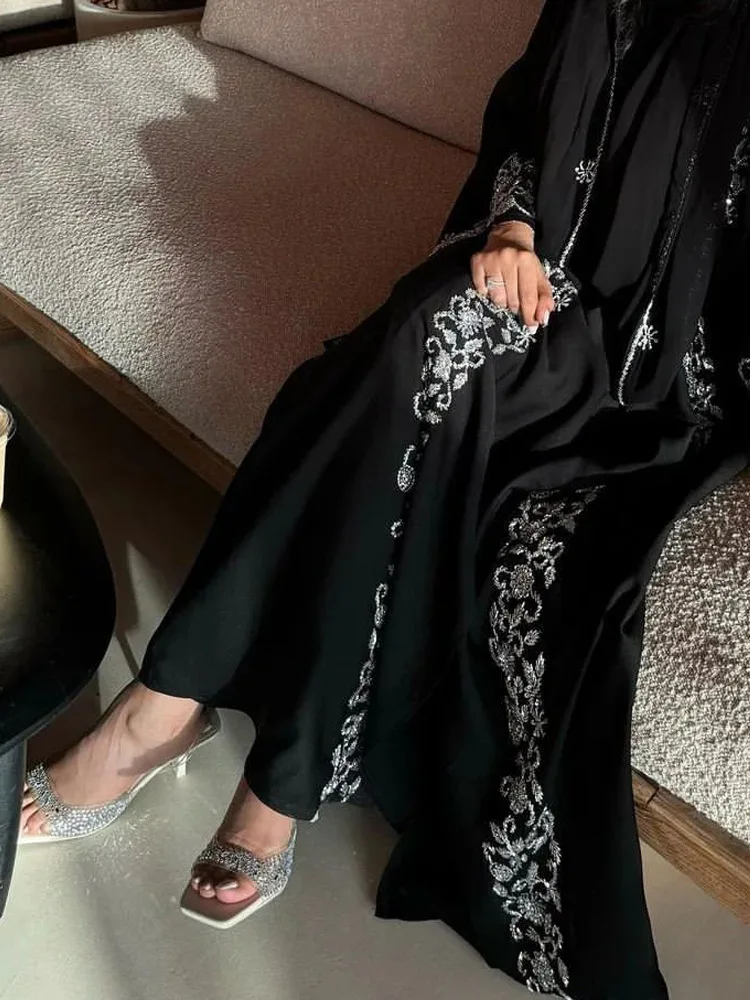Luxury Abaya Embroidered Sequin Evening Abaya Long Sleeve Modest Abaya Middle Eastern Black Gown Hijab Friendly Party Wear