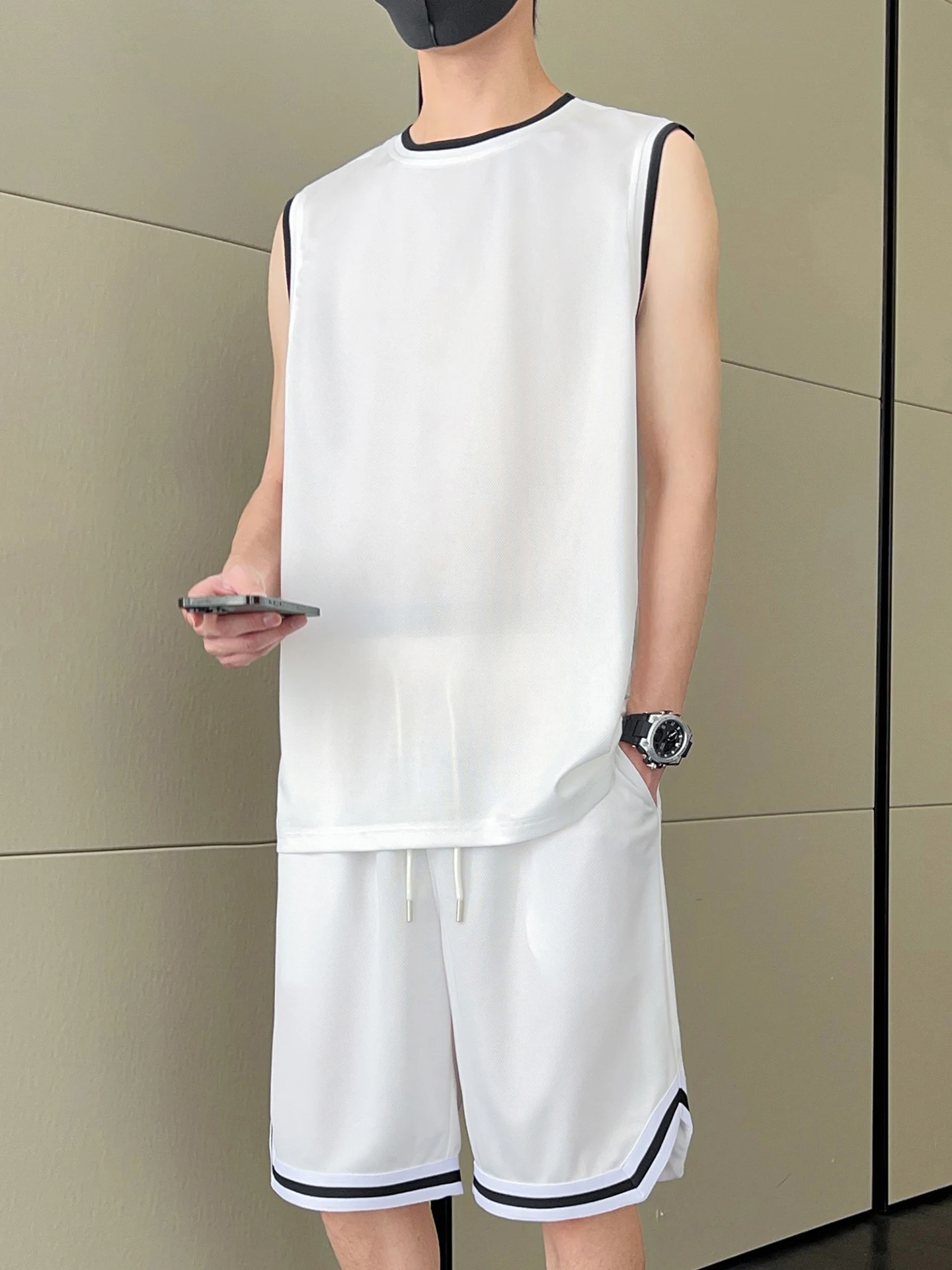 

Летний тонкий спортивный комплект для мужчин: футболка-жилет и шорты до колена, повседневный, из полиэстера, новинка 2025 года