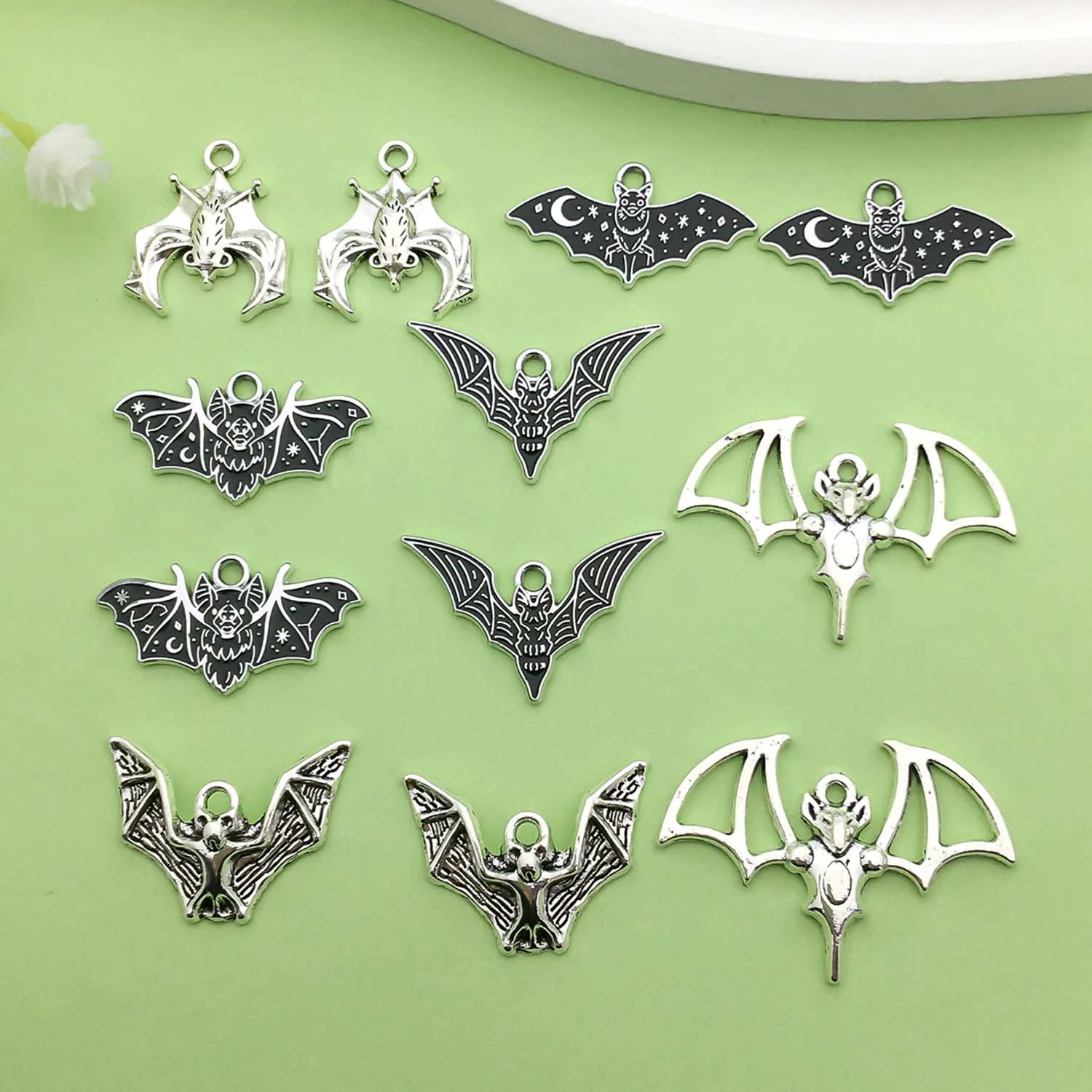 10/12pcs Halloween Decoration Charms, Alloy Gothic Bat Design Pendants, For DIY Jewelry Making Accessories