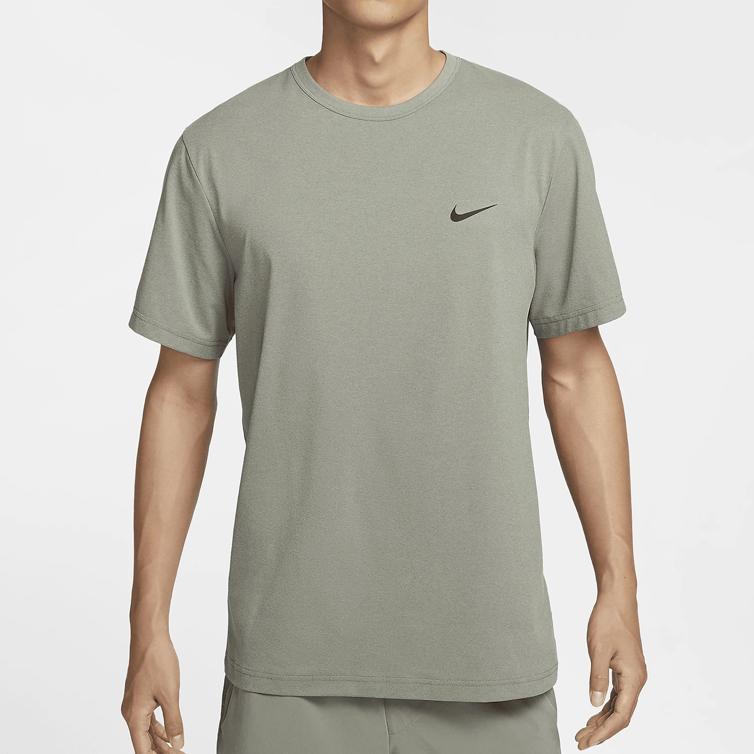 

Nike Authentic Dri-FIT Hyverse Men's Short Sleeve Training T-Shirt DV9840-053