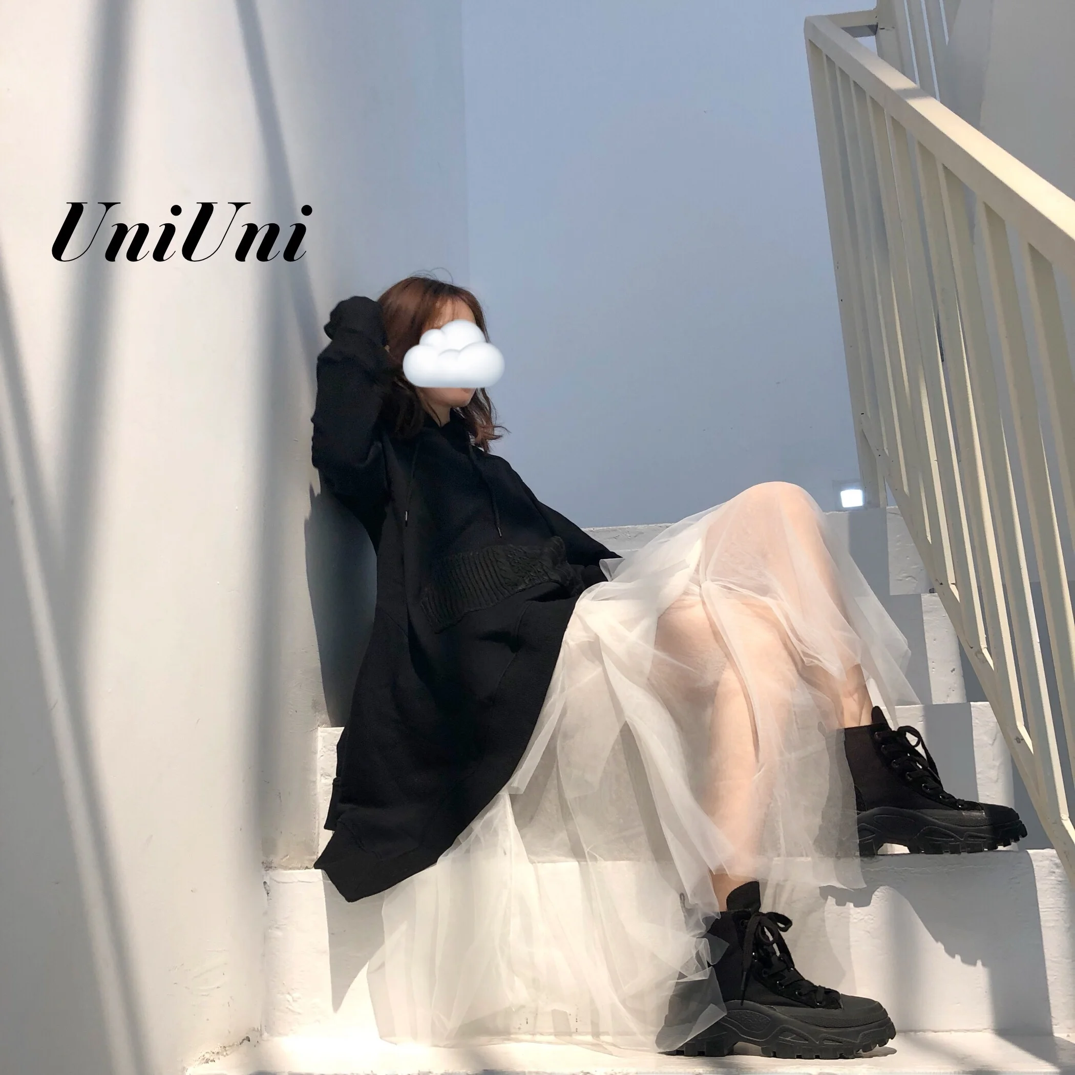 

Вязаный свитшот UniKat с асимметричным подолом и карманами, женская модная осенняя коллекция, повседневный, удобный, стильный.