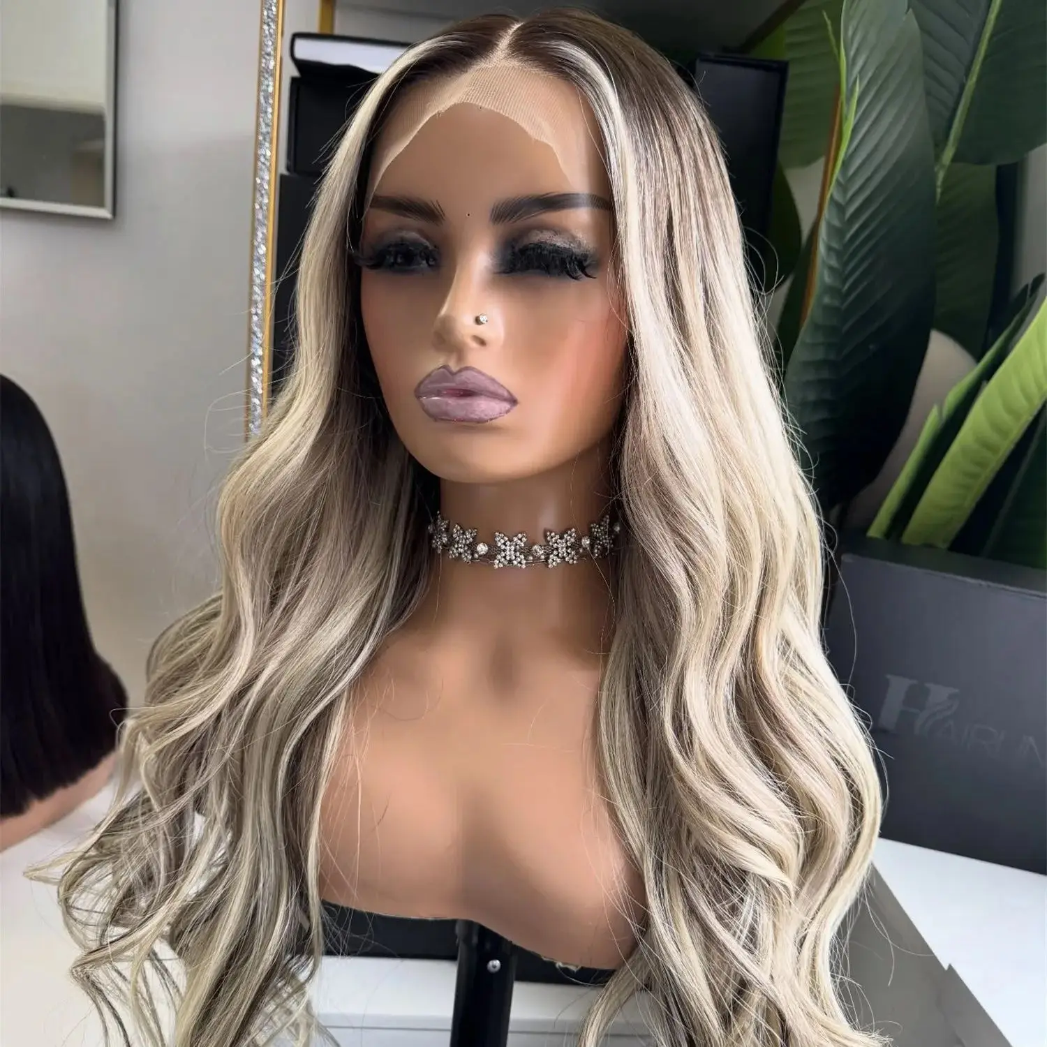 Icy Blonde High Quality Synthetic Lace Wig With Dark Root Loose Wave Long Length Ladies Wig Realistic Look Hairline Glueless Wig