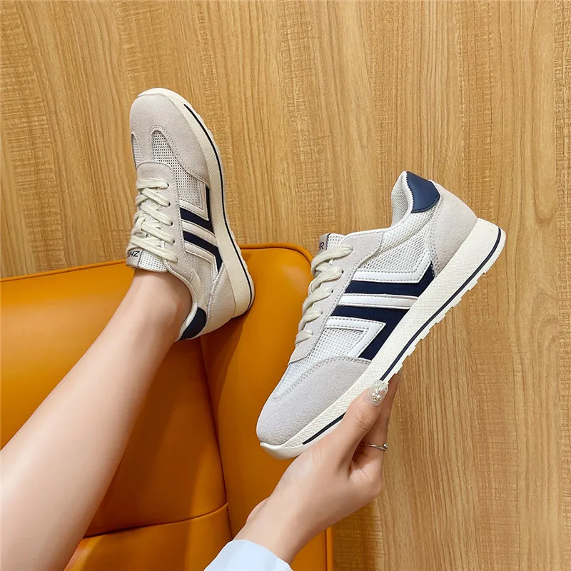 New Women\'s Shoes Flat Casual Board Shoes Lace-up Single Shoes Student Sports Shoes Anti Slip Sole Outdoors Walking Shoes