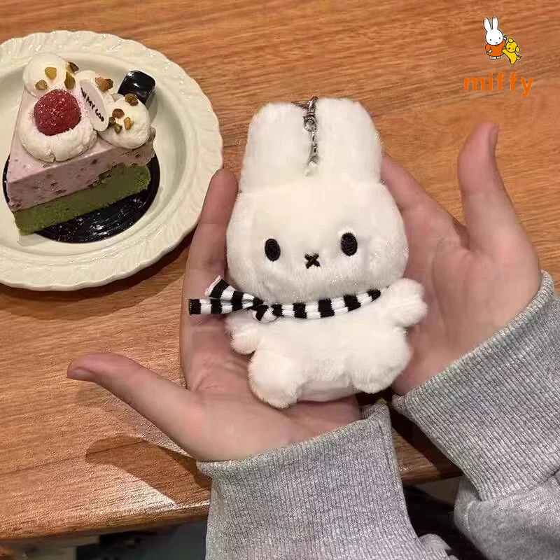 

Kawaii Miffy плюшевый кулон дофамин мультфильм рюкзак аксессуары высококачественная мягкая игрушка нежная плюшевая кукла кулон подарки