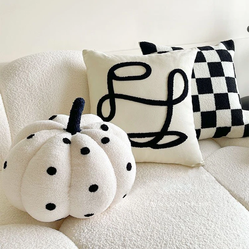 

Чехол для диванной подушки с геометрическим черно-белым шахматным узором, из полиэфирного волокна, двусторонний, без наполнителя.