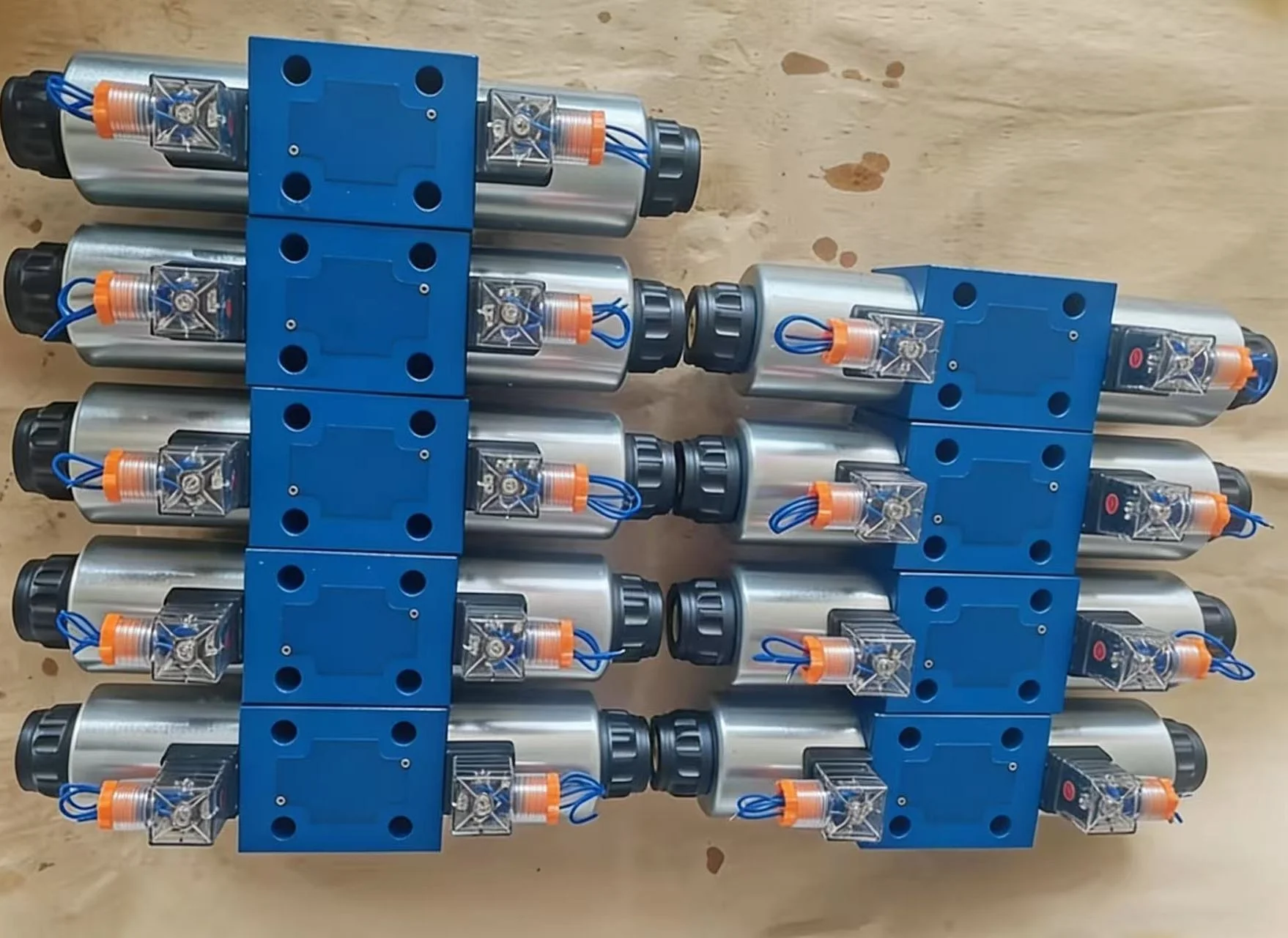 4WE Series 4WE6Y62 4WE6D62/0FEG24N9K4 4WE6 4WE6Y Hydraulic Directional Valves Hydraulic Proportional Solenoid V alve