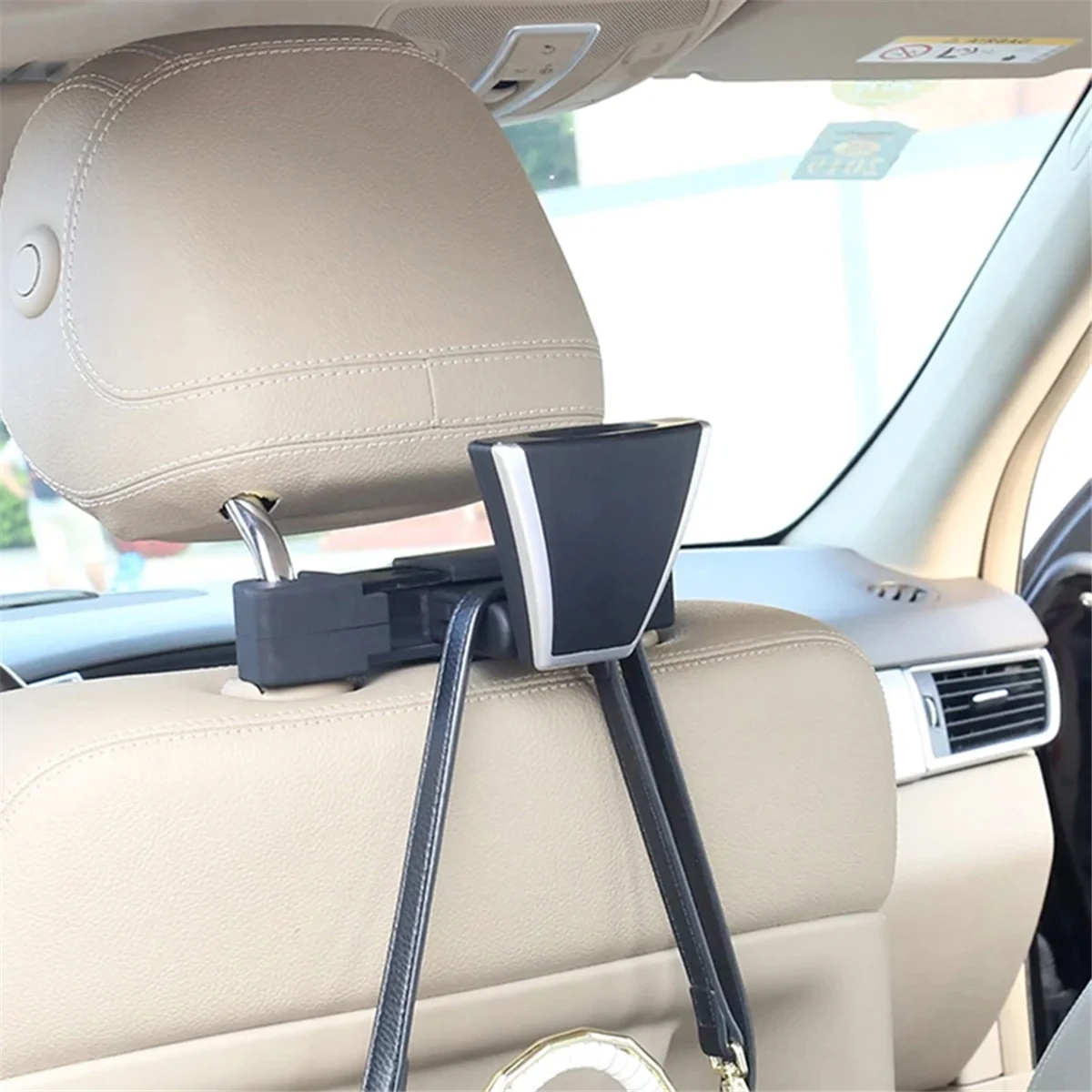 Car Clothes Hanger Multifunctional Car Seat Hook Hanger Headrest Coat Hanger Clothes Suits Holder Bear Load 20 KG