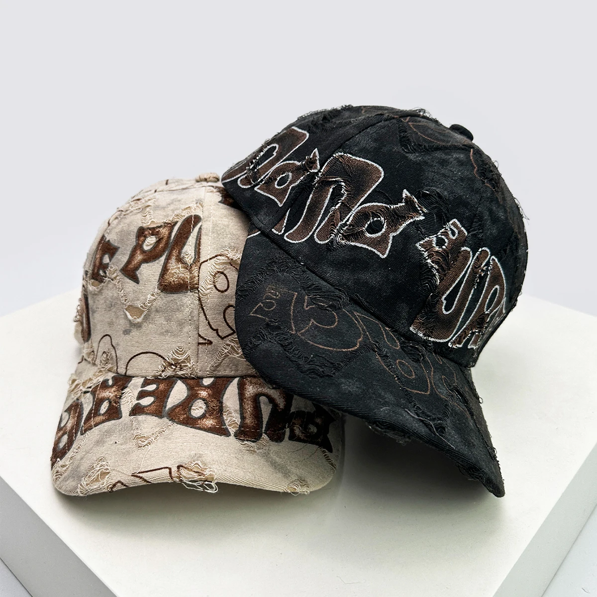 Nuevos sombreros de béisbol personales con letras Vintage americanas Unisex, sombrilla transpirable de estilo roto, gorras con visera, moda urbana versátil
