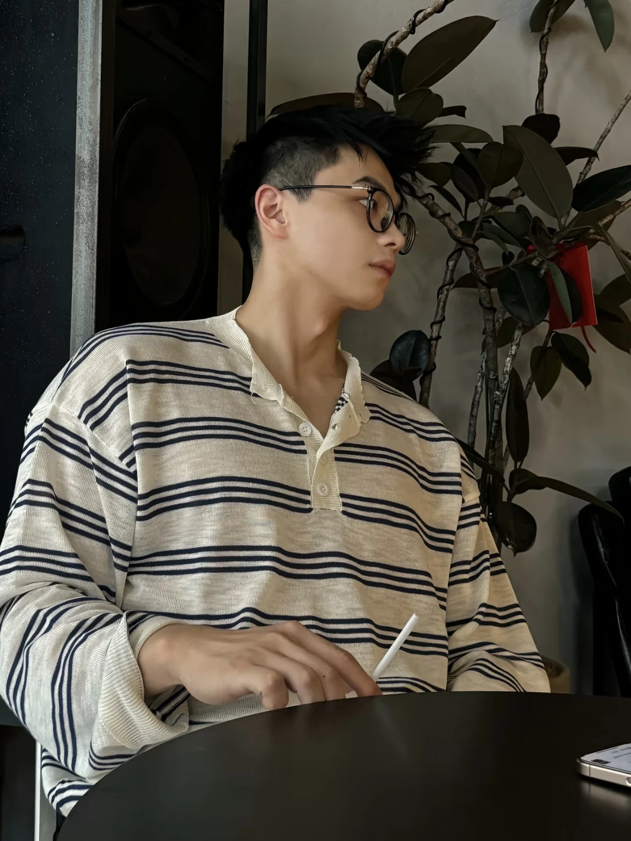 

Мужская футболка с длинным светом в американском стиле ретро в полоску с воротником Генри, повседневная свободная футболка Island Vaion для отдыха, топ из полиэстера...