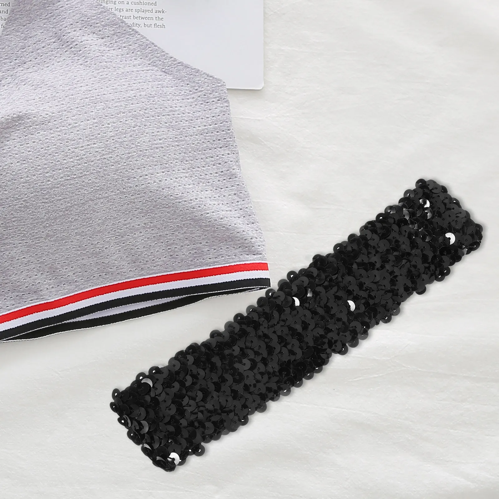 

1Pcs Glitter Headbands Stretchy Sequin Hairband Sports Style Shiny Headwear for Kids Teens Festival Carnival Costume Party Fancy