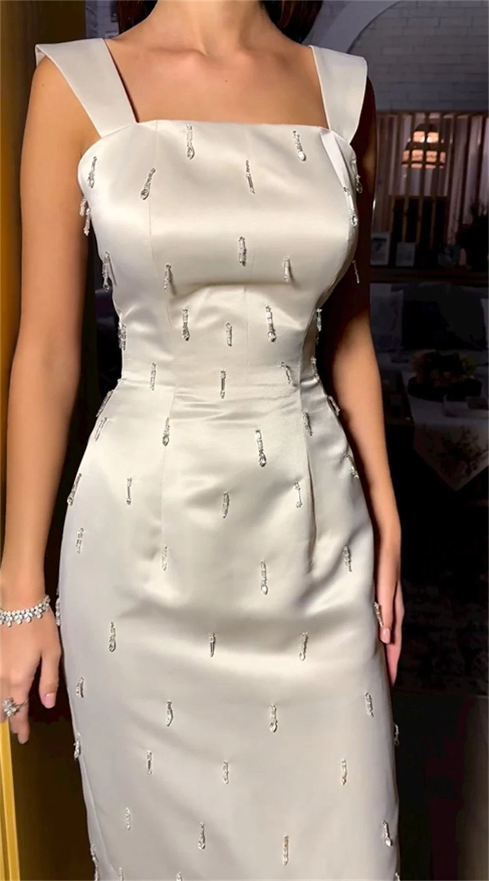 Prom Dresses sparkle Spaghetti Sheath Celebrity Sequin Tassel Satin Occasion Evening Gown robe de soirée femmes فستان سهرة