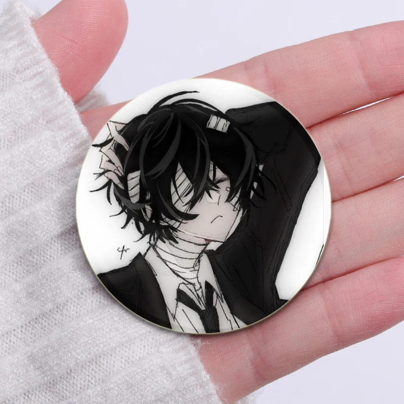 Personaje de Anime Osamu Dazai/Akiko Yosano/Atsushi Nakajima/Kyouka Izumi Pin insignia de hojalata broche personalizado para decoración de ropa