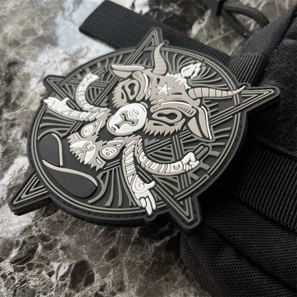 PATCHLAB BAPHOMET RITUAL Cthulhu Outer God Black Goat PVC Morale Badge Patches Tactical Armband Backpack Military ARMY Sticker