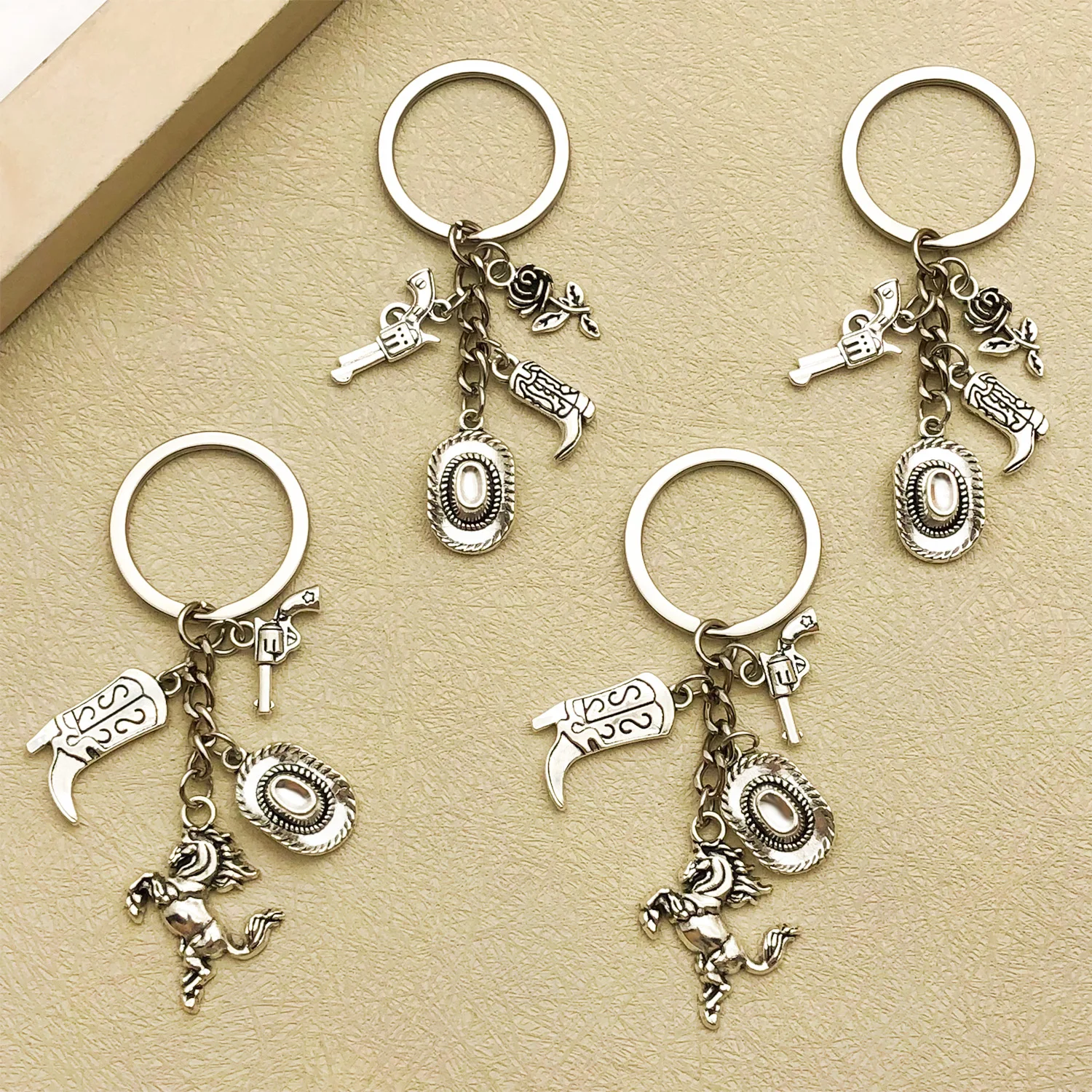 1PC Sporty Western Cowboy Hat & Boots & Horse Keychain Men's Fashion Creative Key Chain Car Bag Pendant Masculine Charm Key Ring