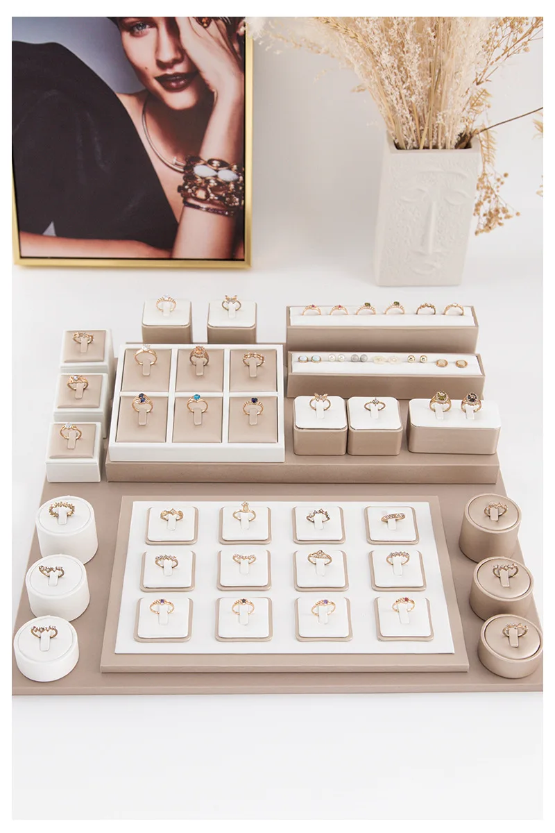 Ring Display Case Window Counter Ring Plate Display Jewelry Rack Champagne Jewelry Tray Commercial Display Props