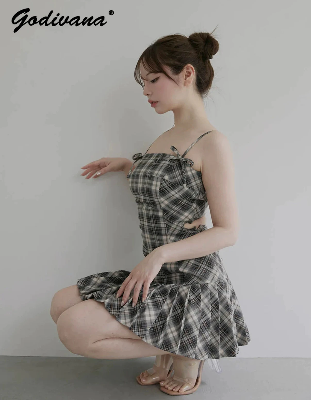 

2025 New Japanese Style Sweet Off Shoulder Cropped Top Spaghetti Strap Plaid Dress Female Casual Hollowed Two-piece Dress Set