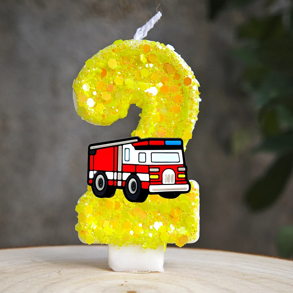 Bunte Feuerwehrauto-Geburtstagskerze Rauchfreie Paraffin-Kuchendekoration für Kinderpartys Babypartys Feiertagsfeiern – Detail 3