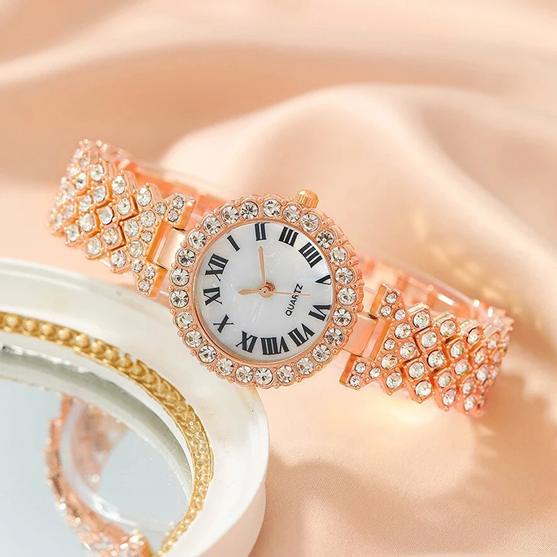 5Pcs/set Women\'s Watch Luxury Rhinestone Quartz Watch Fashion Wrist Watch & Heart Jewelry Set