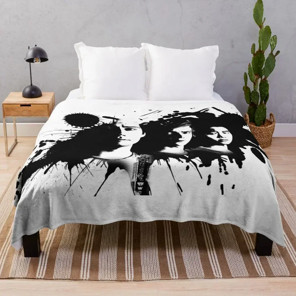 

Thomas, Newt and Minho - Maze Runner Death Cure Throw Blanket Air Conditioner Soft Blanket for Office Home