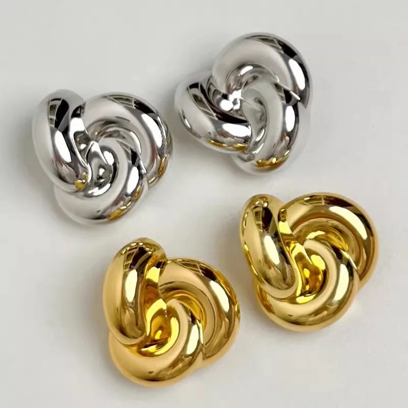 Vintage Geometric Smooth Metal Twisted Knot Large Earrings for Women Europe America Personality Party Jewelry Accessories