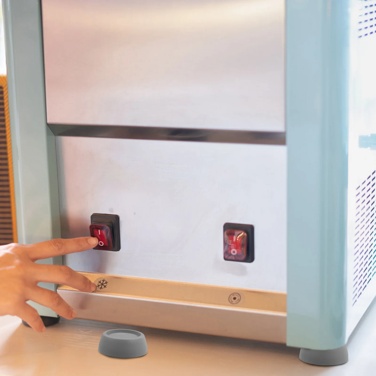 

4pcs Furniture Anti Slip Pads Non-Slip Rubber Chair Leg Floor Protectors For Washing Machine Cabinet Refrigerator Tpr