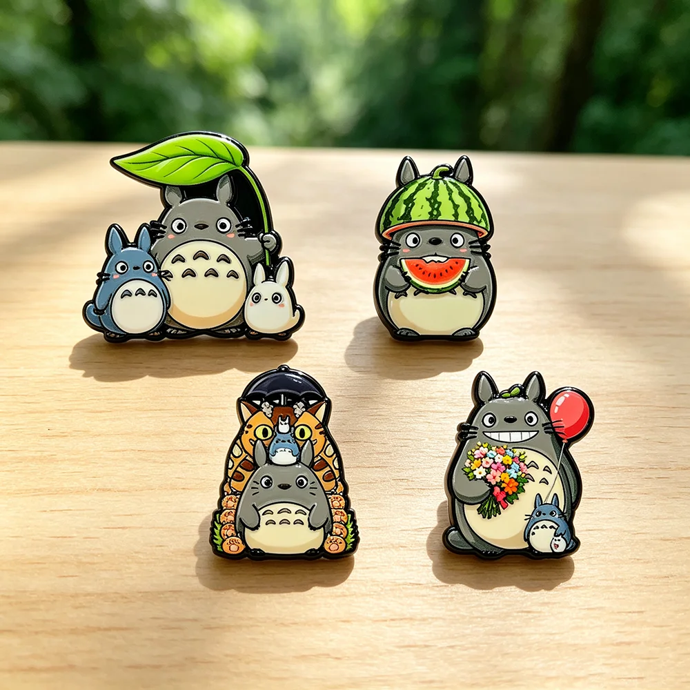 4 Stück Anime-Cartoon-Waldkreatur Niedliche Katze Emaille-Pin-Abzeichen für Rucksäcke Kawaii Tier-Anstecknadel Geschenk für Fans und Sammler – Detail 4