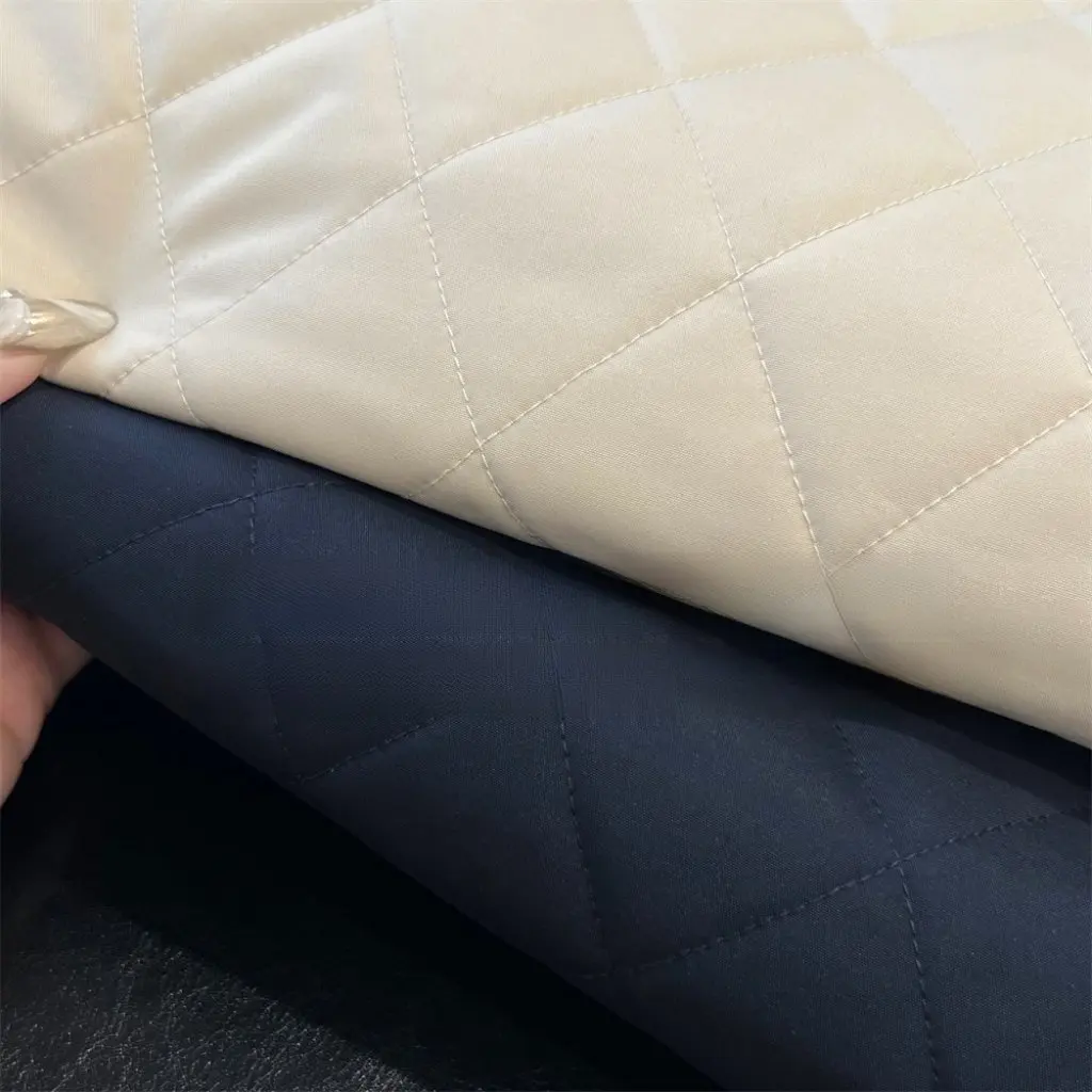 

Mitsubishi Women's Cotton-Padded Jacket Double-Sided Wool Lapel Rhombos Design Warm Casual Coat for Autumn Winter