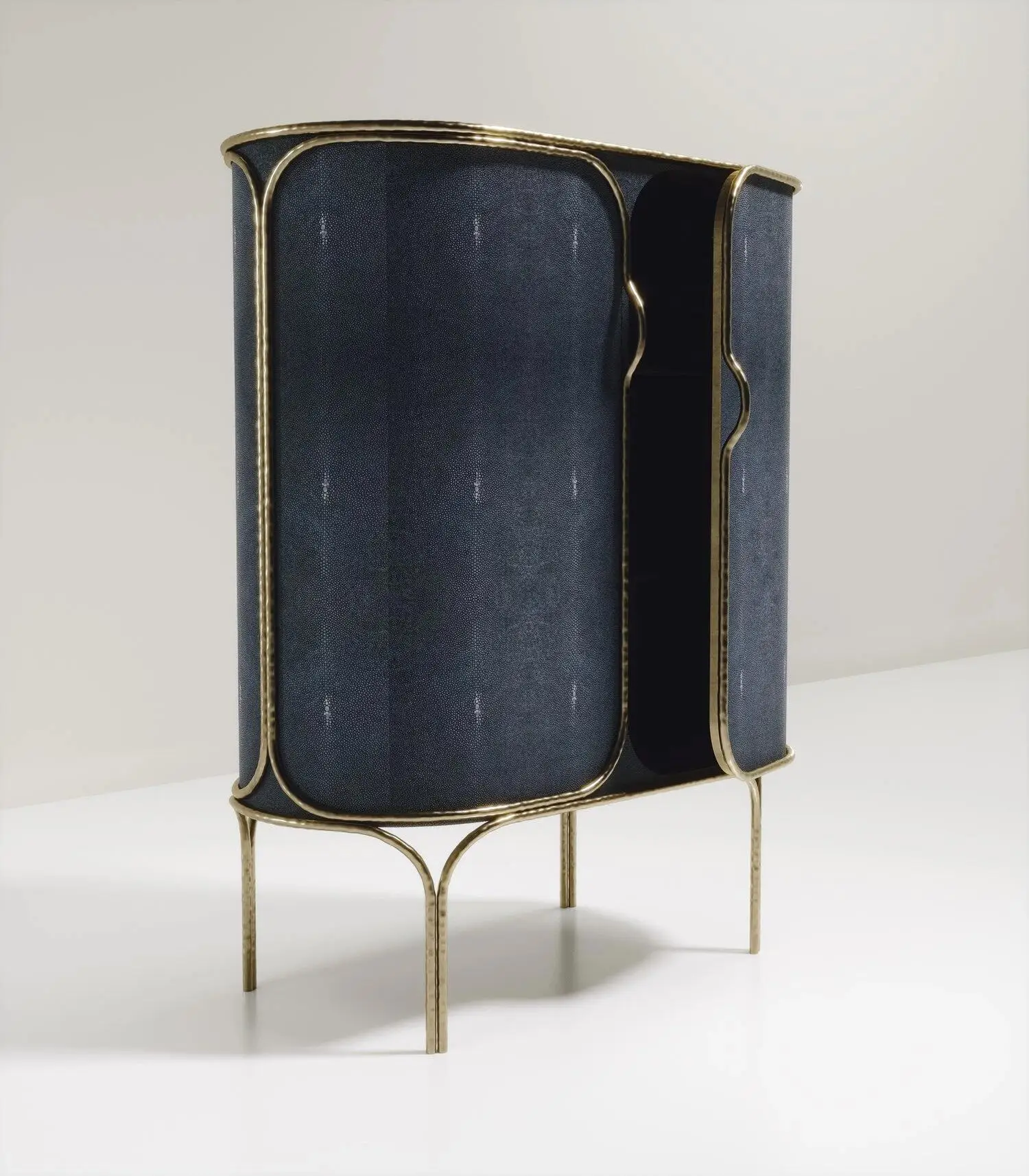 Luxury exquisite snakeskin wine cabinet high-end villa home creative art high cabinet storage decorative cabinet