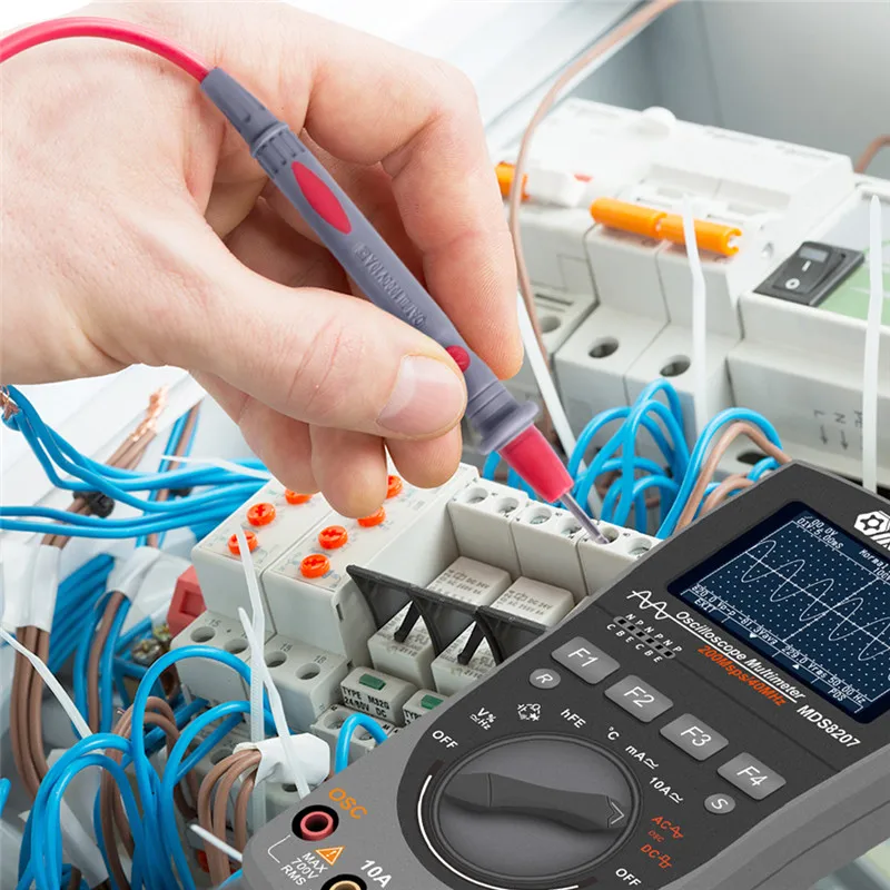 MUSTOOL MDS8207 Digital Oscilloscope Multimeter 200MS/s Sampling Rate 400MHz Analog Bandwidth 6000 Counts Graphical Oscilloscope