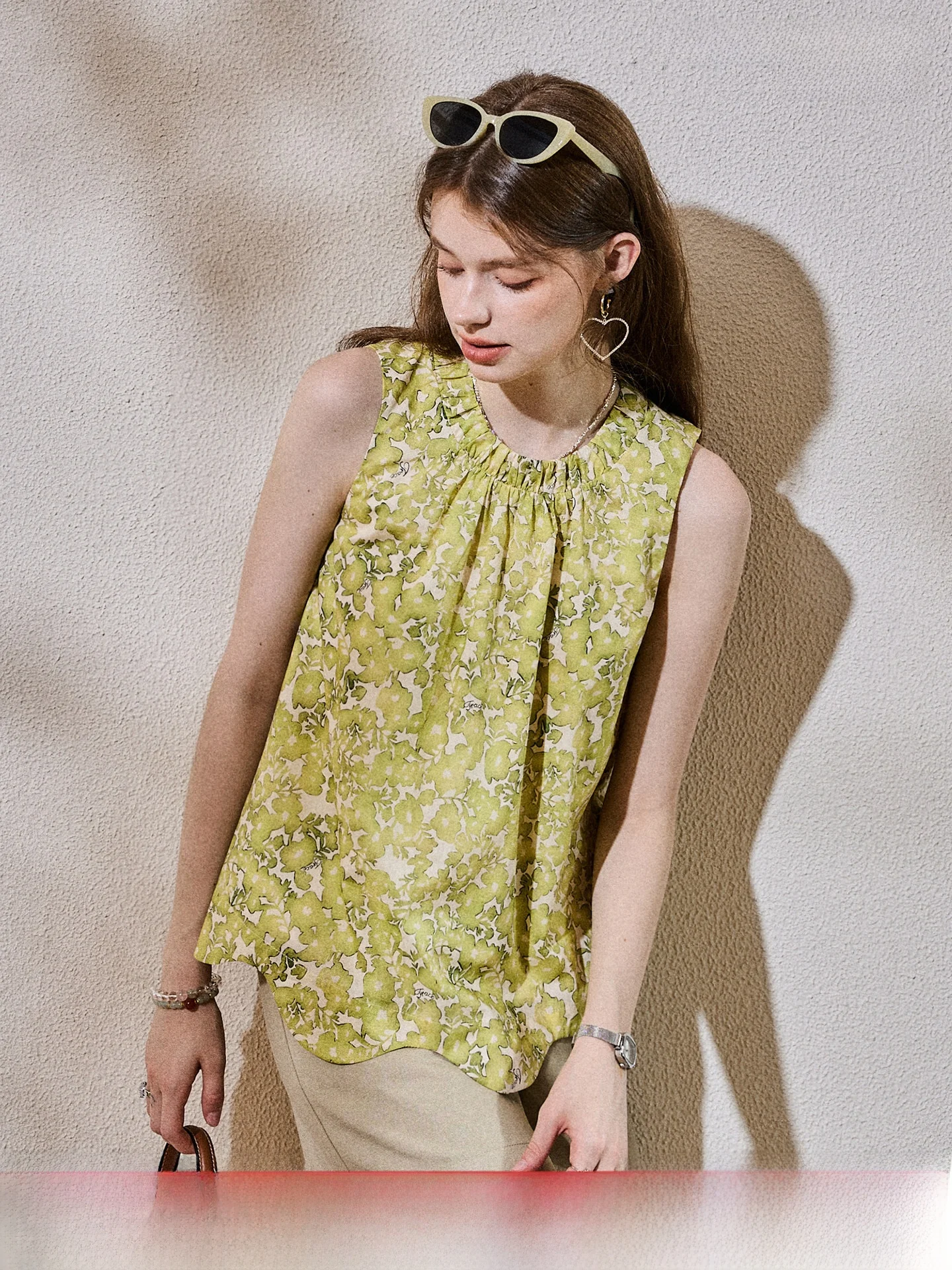 Summer Floral Print Sleeveless 100% Cotton Shirt Women's Travel Outfit Gathered Hem Wave Doll Shirt Korean Style Loose Fit