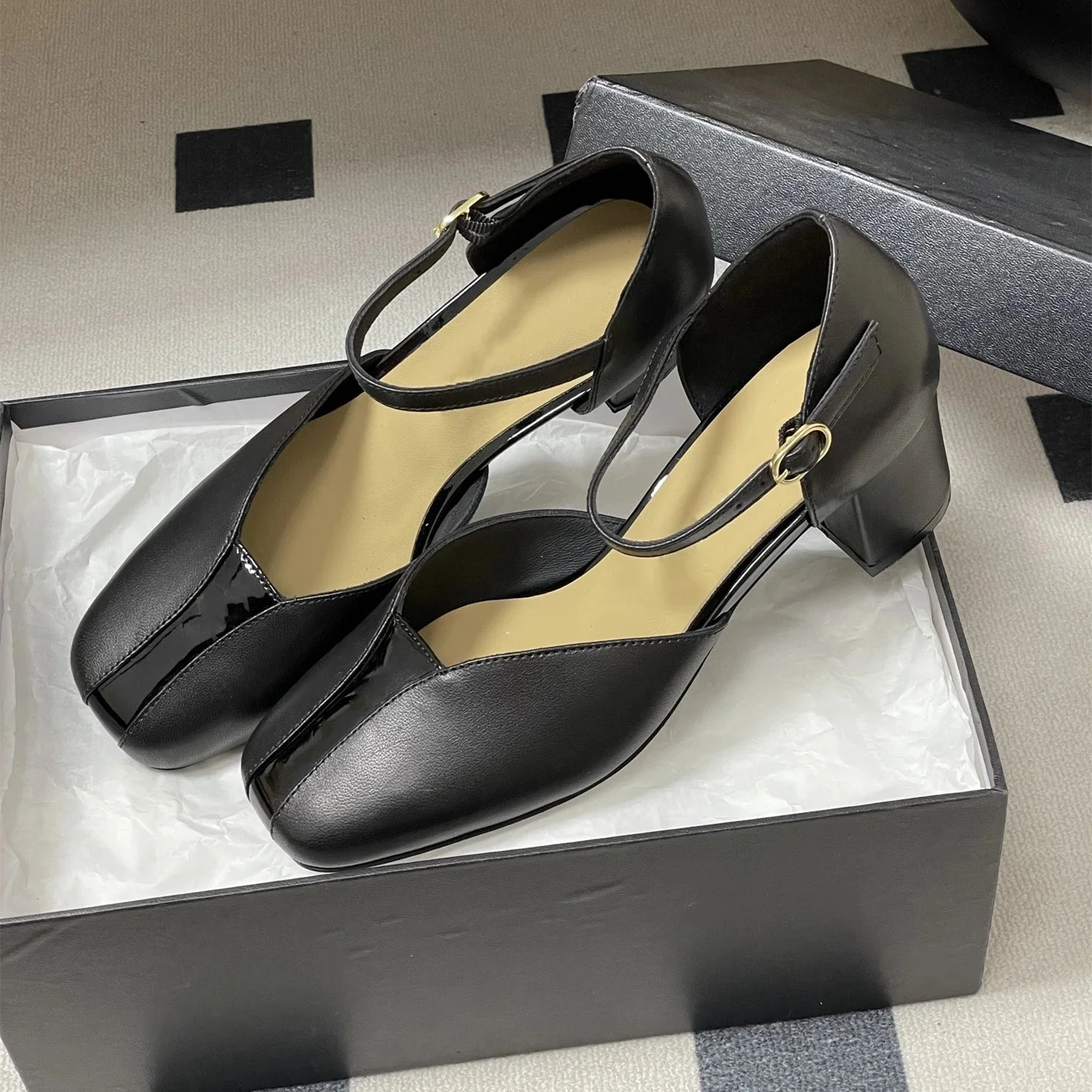 New Shoes Women Genuine Leather Pumps Mary Janes Med Heels Square Toe Buckle Strap Leisure Designer Shoes Zapatillas De Mujer