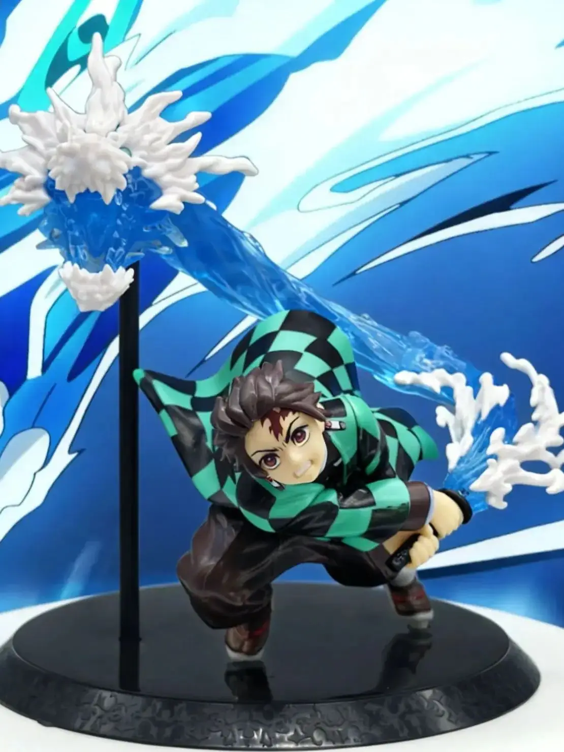 AliExpress Bandai Anime Demon Slayer Large Battle Tanjiro Tenth Form: Living Water Cycle Figure Model