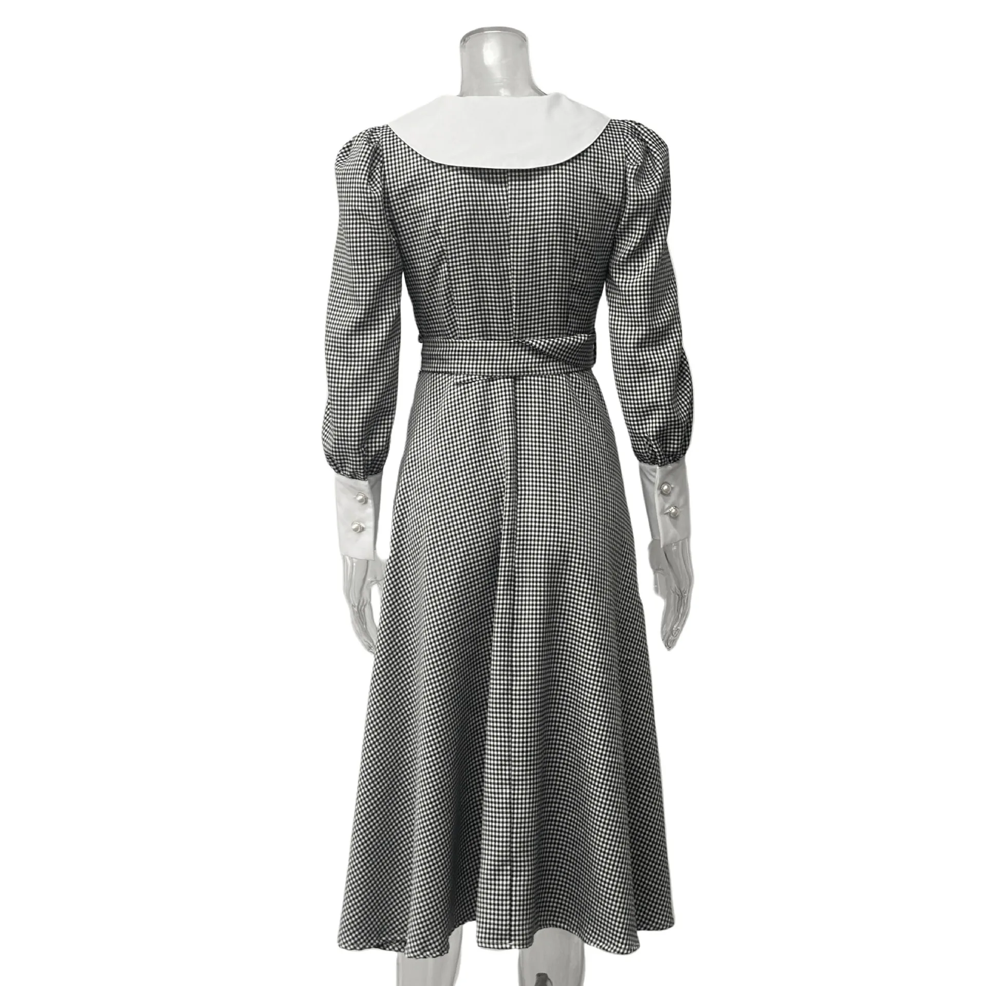 فستان أنيق ذو طية صدر السترة على الطراز الفرنسي ذو طية صدر السترة من الدانتيل منقوش أنيق بصدر واحد وأكمام منتفخة مع حزام خصر