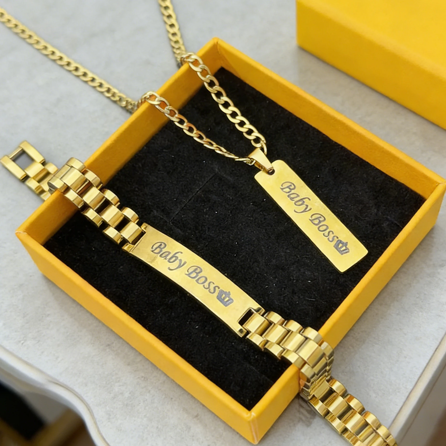 Haiyufly Punk Graveren Naam Ke - Engraved Name Necklace recensie en prijs