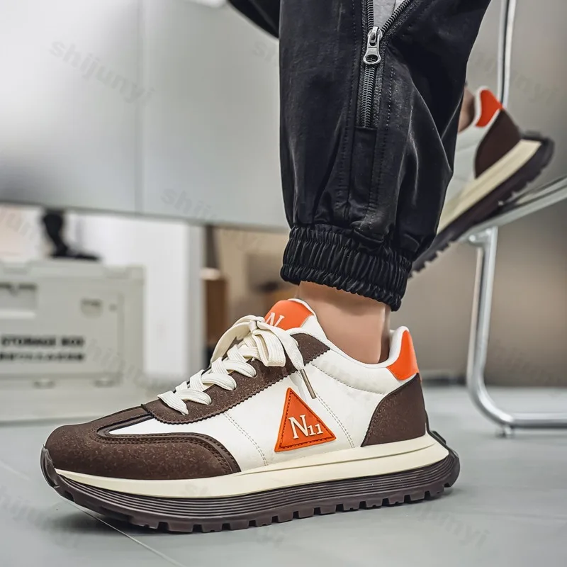 

2025 Spring New Style Men's Casual Sport Shoes Versatile Thick Sole Fashion Comfortable Shoes Non slip Versatile Chunky sneakers