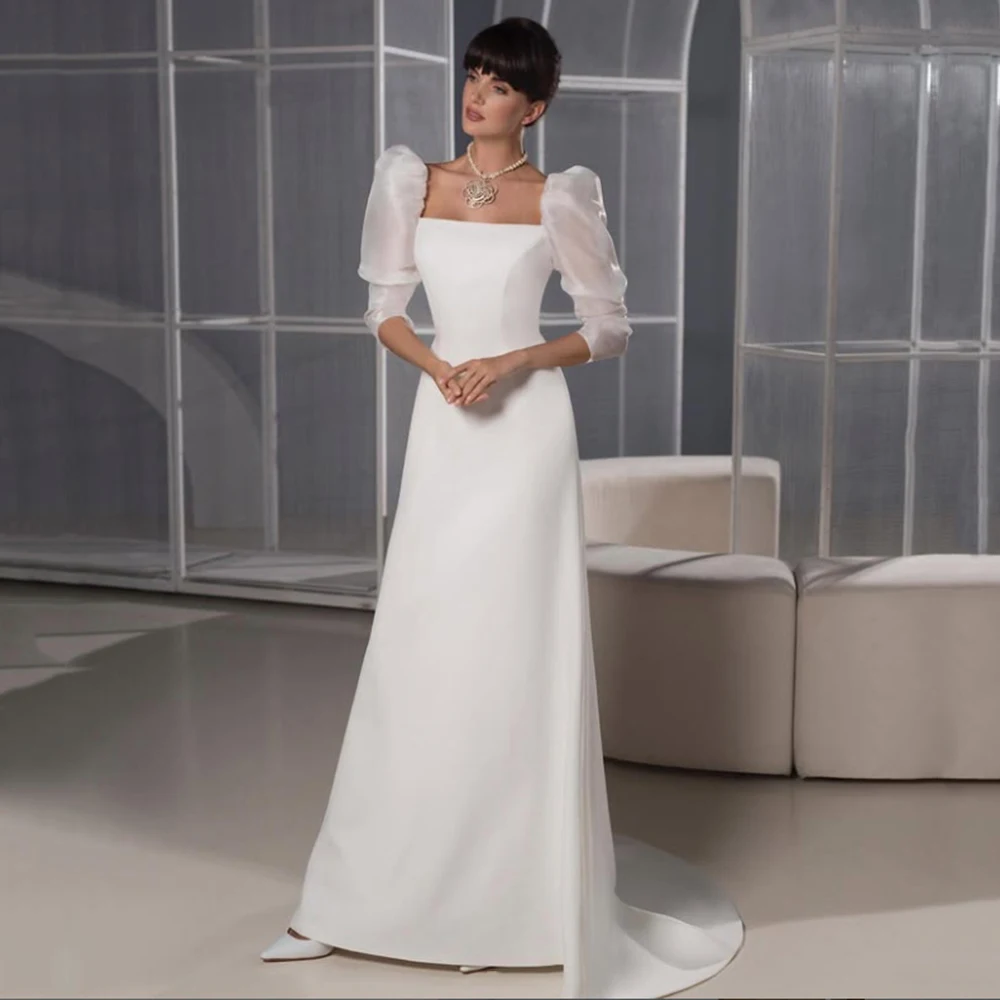 Abito da sposa in raso bianco senza schienale con colletto quadrato personalizzato Sweep Train Mezze maniche a sbuffo Abito da sposa a trapezio lungo fino al pavimento