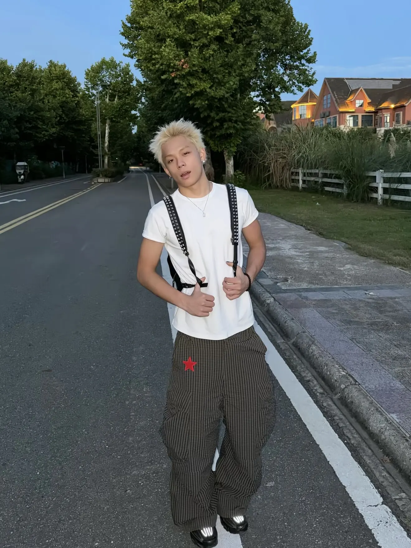 Retro American Plaid Cargo Pants with Large Pockets for Men And Women Machine Embroidery Loose Fit Long Trousers Workwear