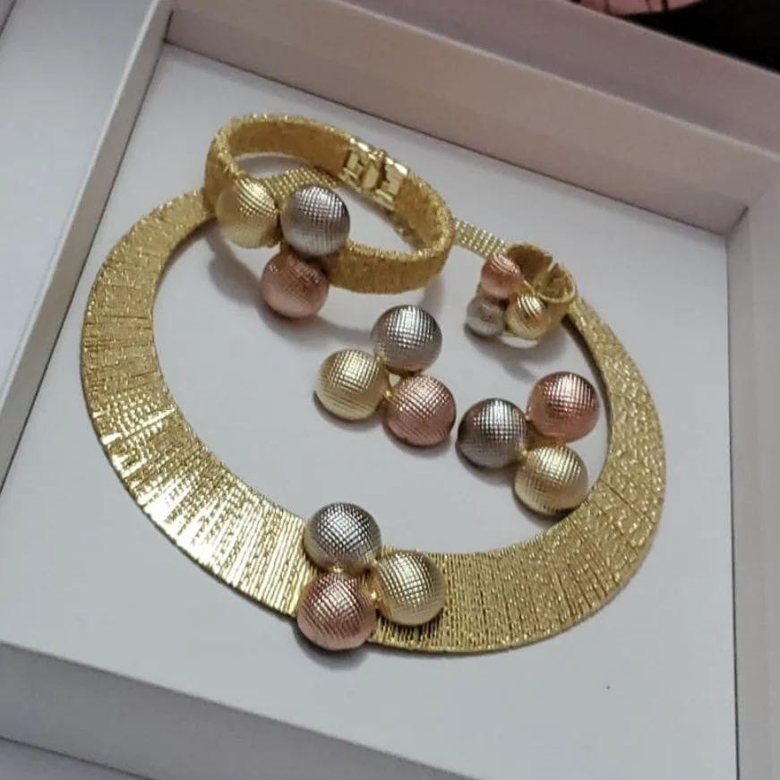 Popular Three tone Ball Brazilian Jewelry set Stunning llaveros Collar Pulseras pin Pendient tentacles Anillo Christmas 4PC Set