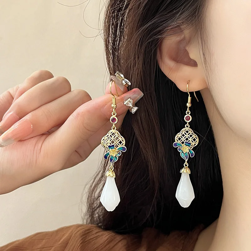 Chinese style new Chinese style hanfu horse face skirt earrings