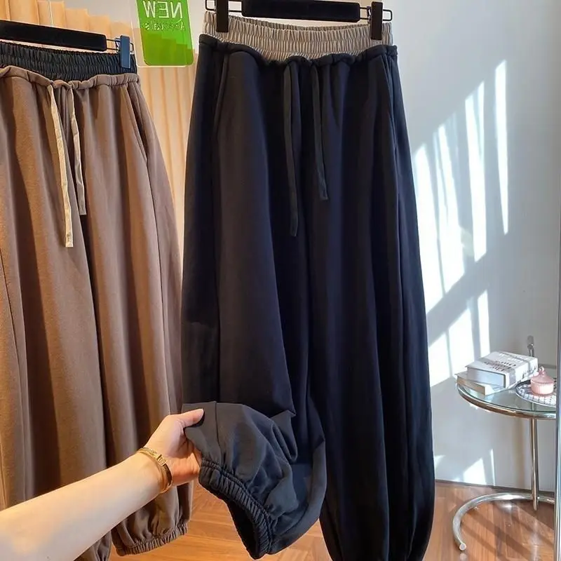 

Женские брюки-харлан больших размеров, широкие, свободного кроя, повседневные спортивные штаны, с цветными вставками, на резинке, с манжетами, свободные, стройнящие