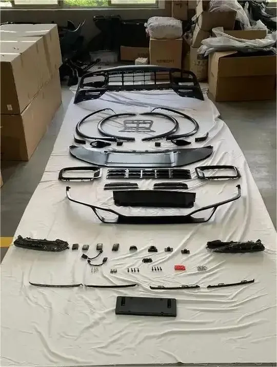 C-Luxury Car Body Kit for ’Porsche Car Modification for Cayenne 958.1 to the 9Y0 Version Front Face and Rear Back Set 3